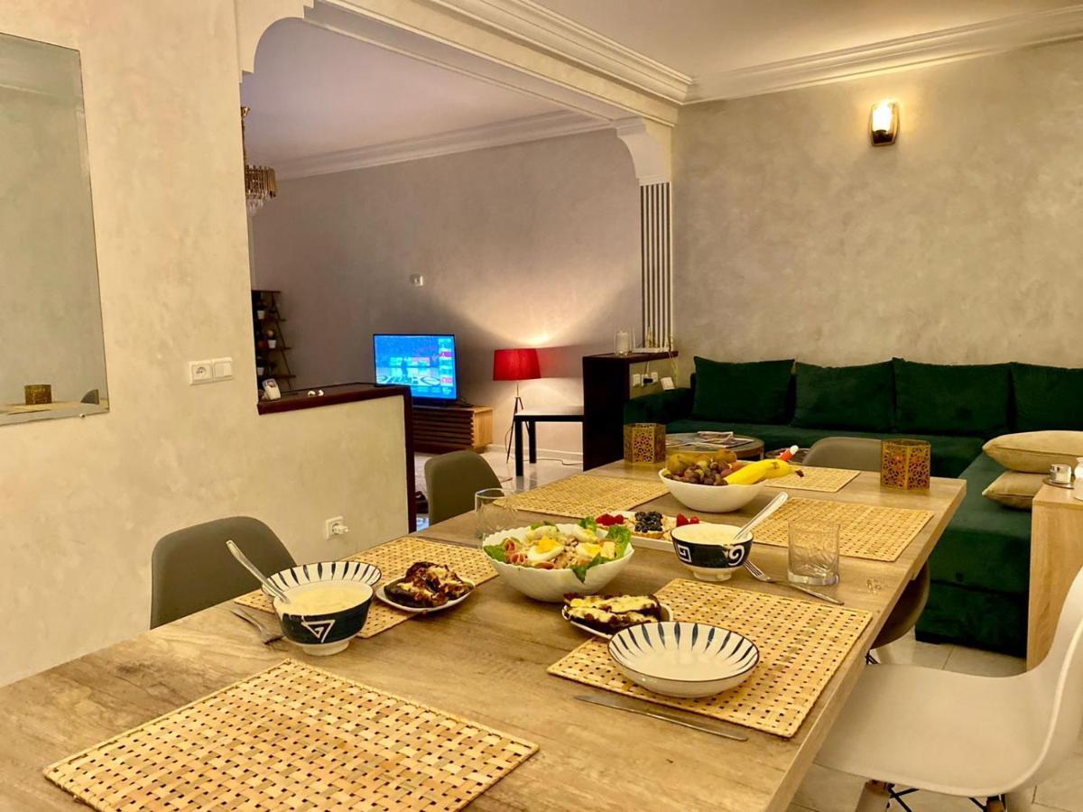 Bel Appartement Avec Une Belle Vue Sur La Grande Mosquee Hassan II Et La Mer Casablanca Esterno foto
