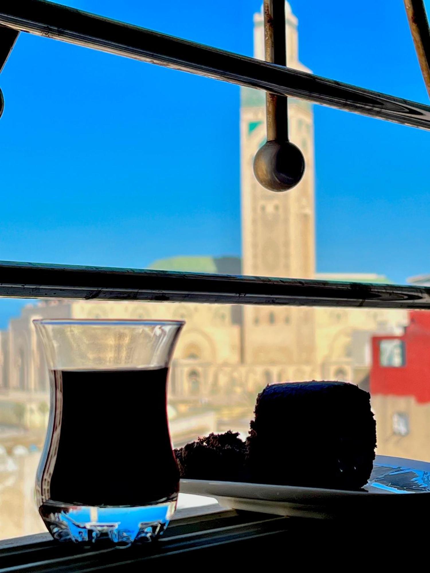 Bel Appartement Avec Une Belle Vue Sur La Grande Mosquee Hassan II Et La Mer Casablanca Esterno foto